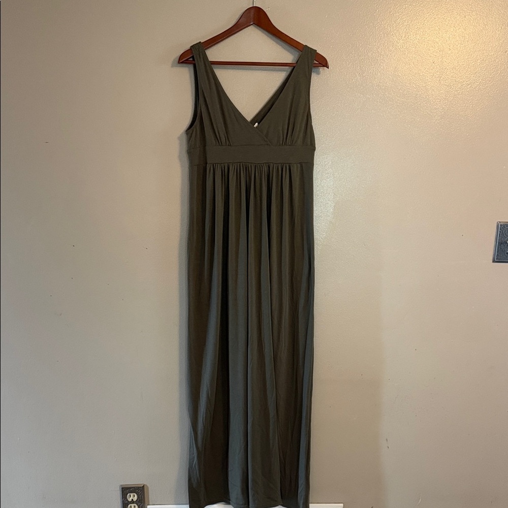 Derek Heart Olive Green Sleeveless Maxi Dress
